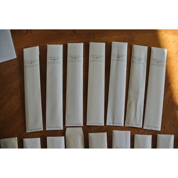 EMPTY Archipelago Home Fragrance Reed Diffuser With Over 150 Reeds Bella Casa - Picture 4 of 15